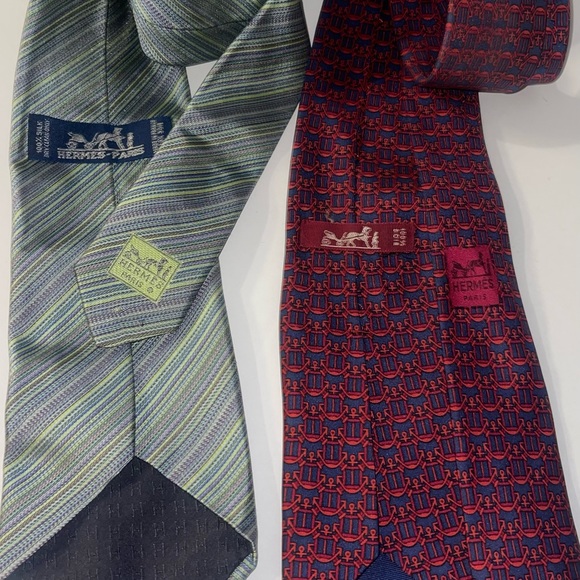 Gucci tie and more ferragamo, Celine Hermès and more you pick we deliver - Picture 4 of 10